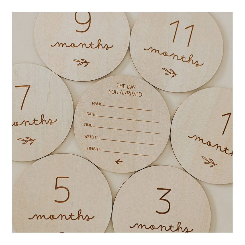 Pastilles en bois - Wooden Baby Milestones (anglais seulement)-Le petit Tableau Noir-PTN-PASTFIRSTYEA-CLÉMENT