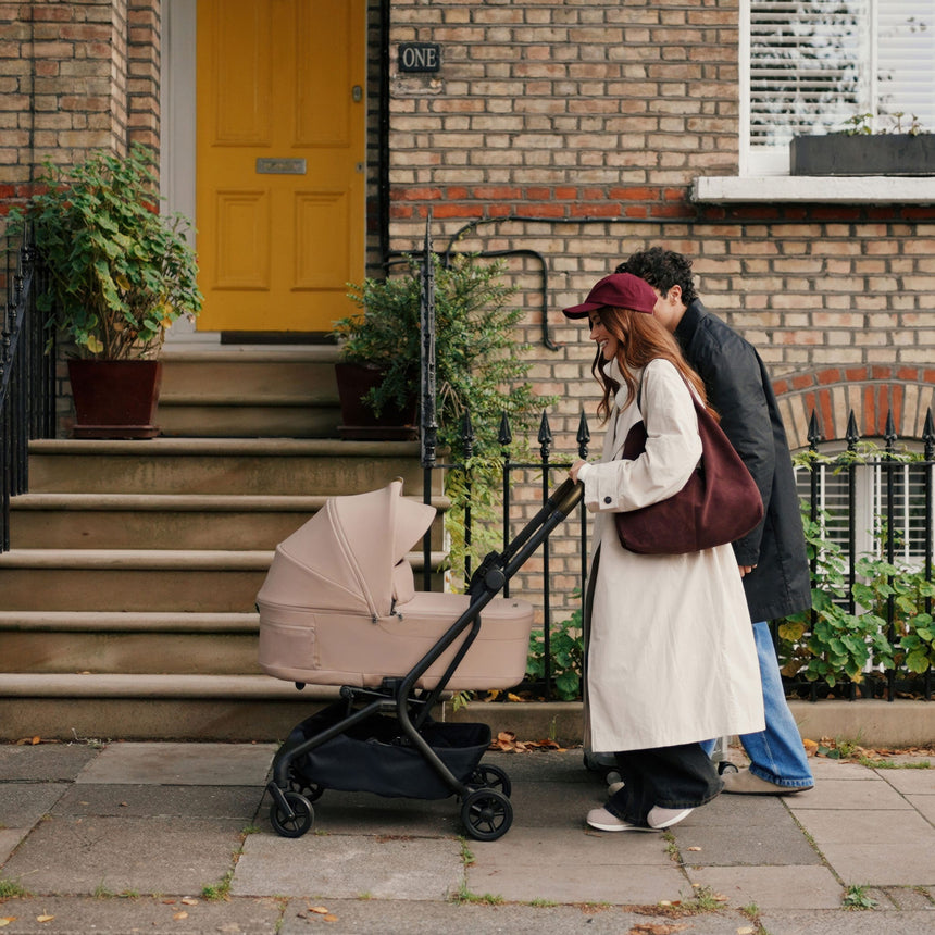 Nia Stroller + Nia Pod - Champagne