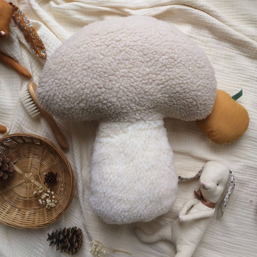 Coussin Champignon - Beige-The Butter Flying-BUT-MUSPILSHEIVO-CLÉMENT