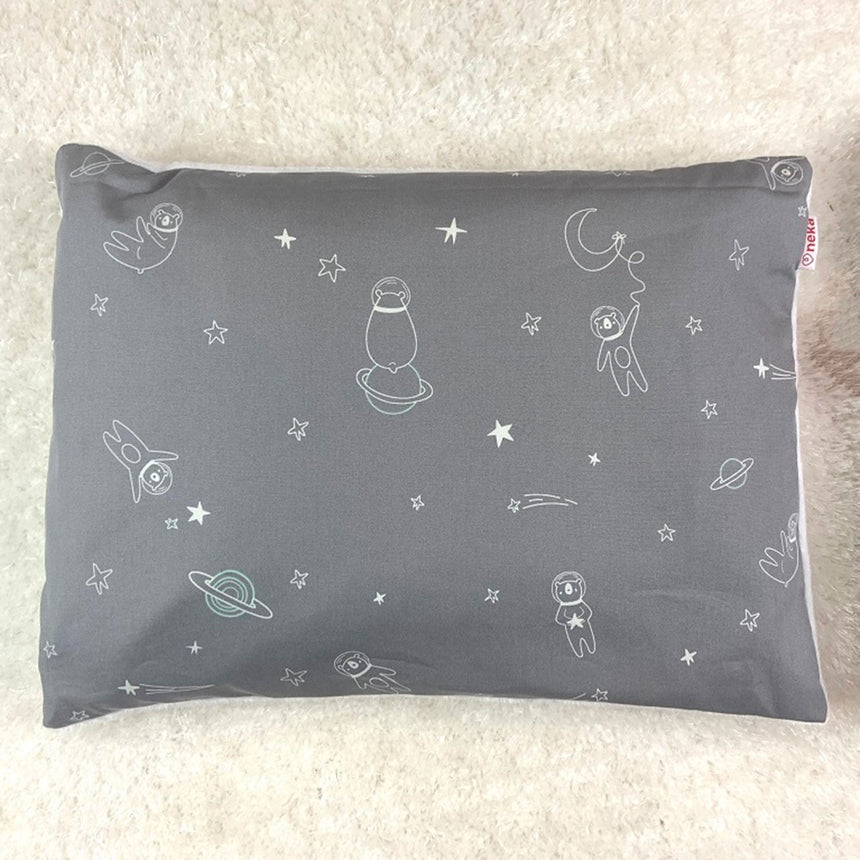 Oreiller ajustable pour enfant en écales de sarrasin 2 à 5 ans - Astronautes-Neka-NEK-O-32008-CLÉMENT